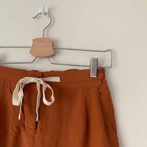 (SOLD) WILFRED (ARITZIA) | Marais 100% silk pants - Picture 3 of 7